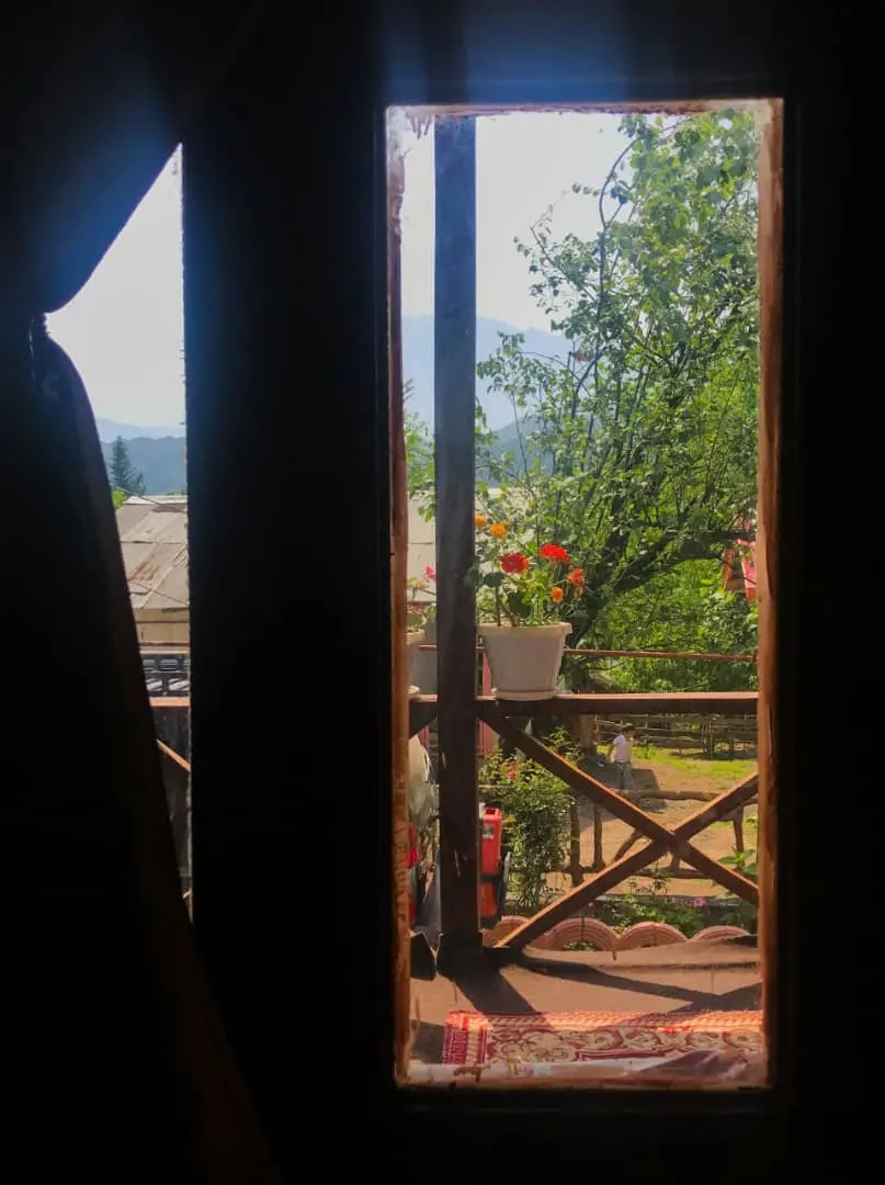 اجاره خانه روستایی دل آرا در رودبار