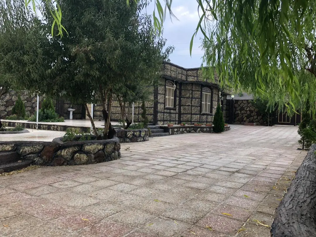 اجاره باغ شهری در شیراز
