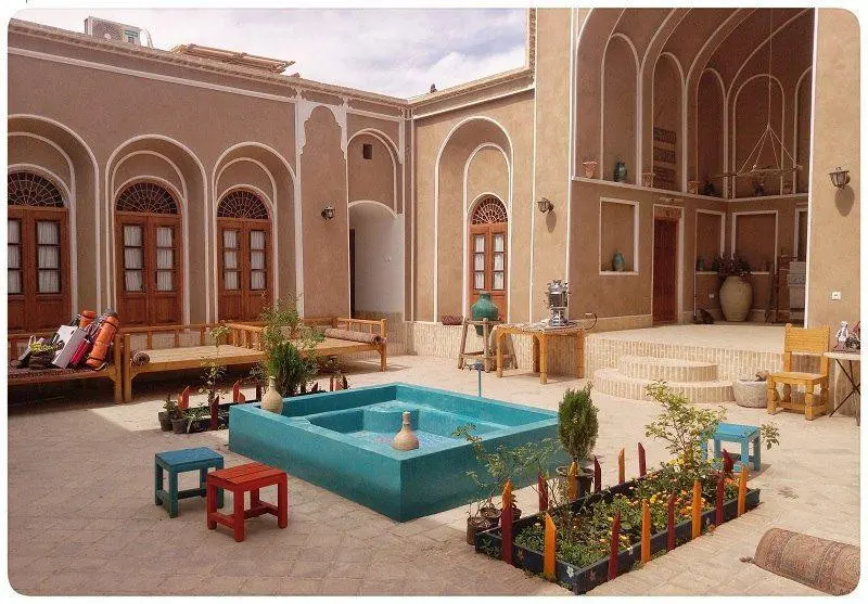 سوئیت اجاره ای در اردکان