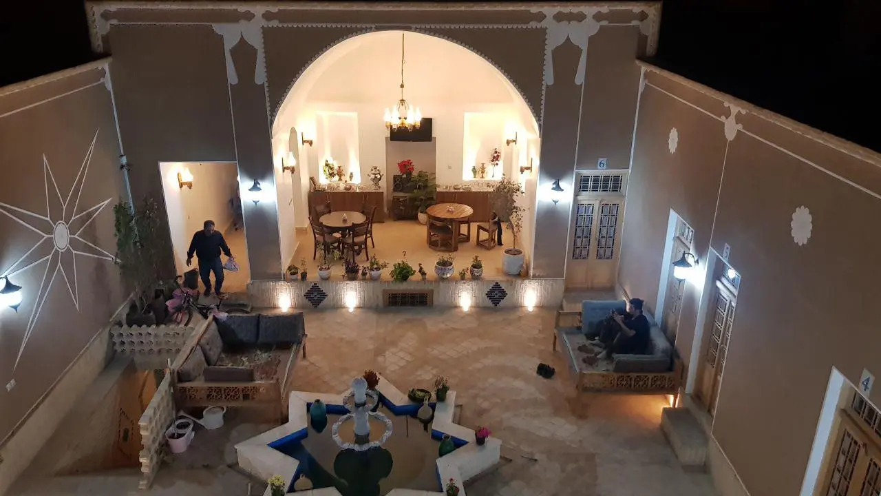 اقامت ارزان قیمت یزد
