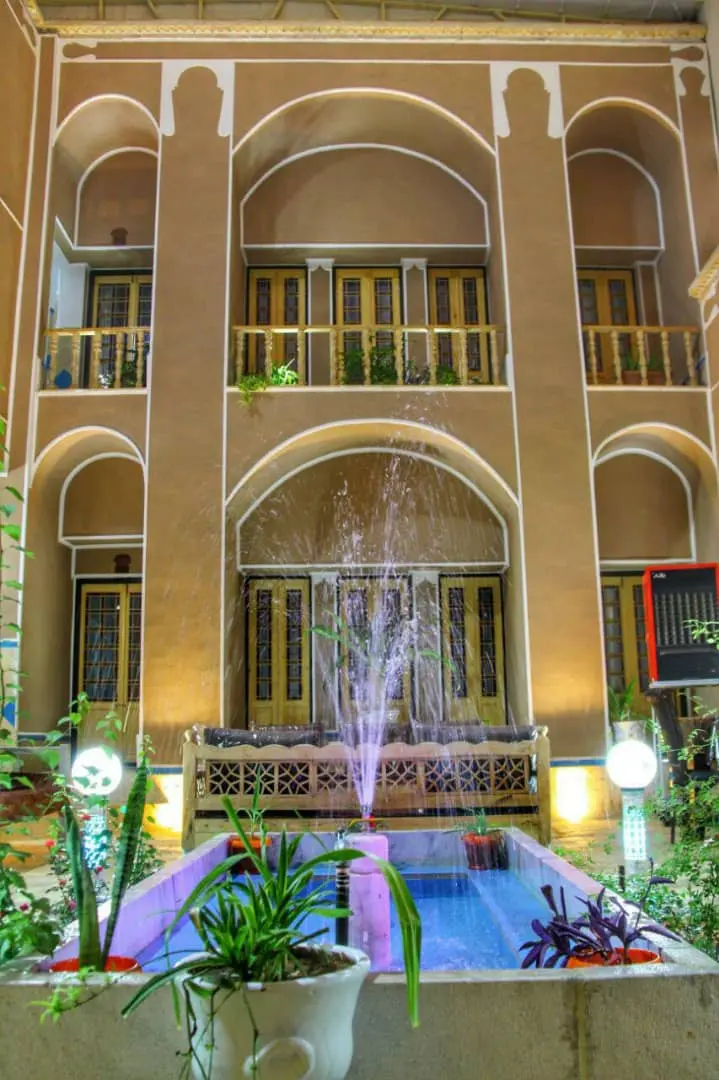محل اقامت ارزان در یزد