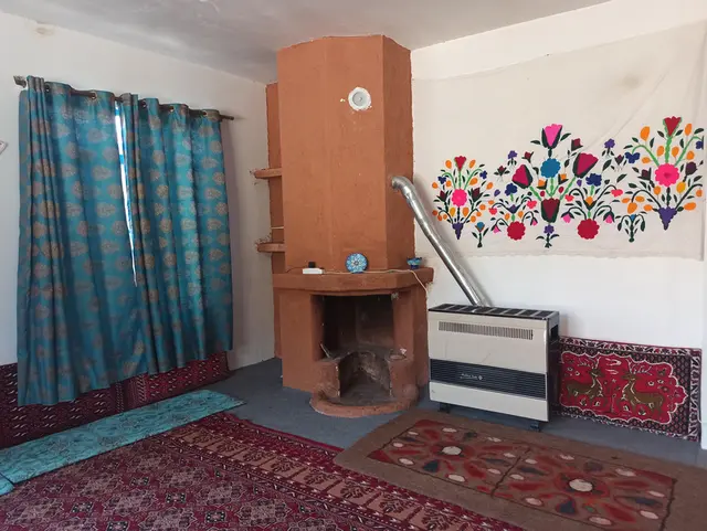اقامتگاه بوم گردی جیامان در فاروج
