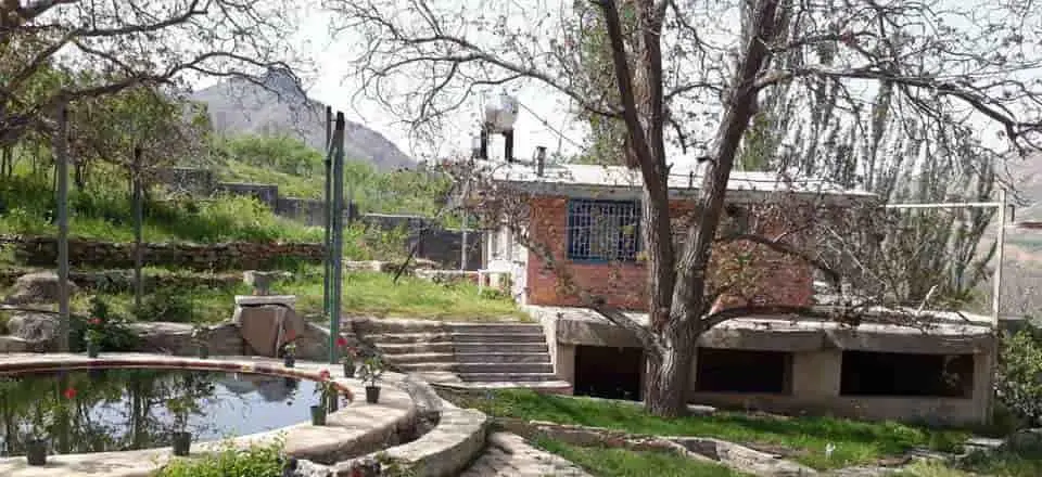 اقامتگاه بوم گردی وهنان در همدان