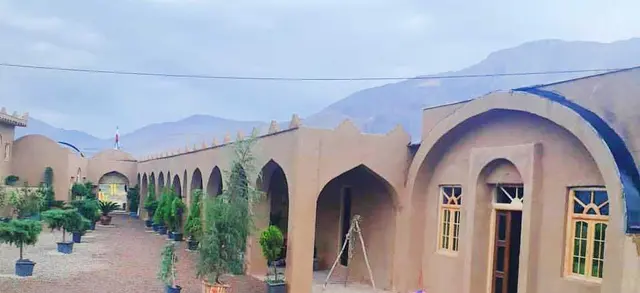 اقامتگاه بوم گردی بابا طاهر در ماکو