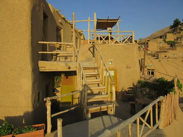 اقامتگاه بومگردی توران گشت در شاهرود