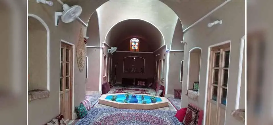اقامتگاه بوم گردی زیباچنار ابوزیدآباد 