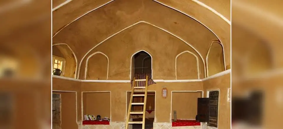 اقامتگاه بوم گردی خانه روحانی برزک کاشان