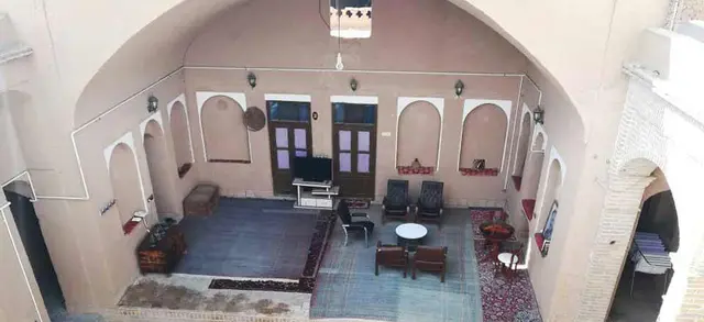 اجاره بوم گردی گلکار در یزد