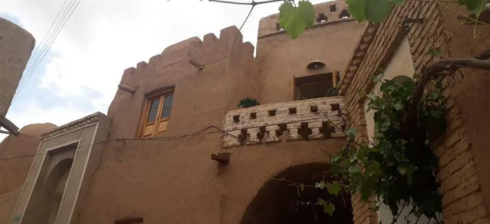 اجاره بوم گردی ارابه خور