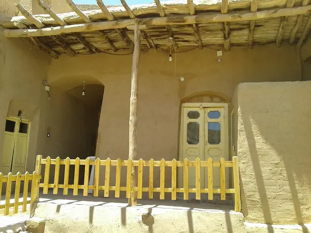 اجاره اقامتگاه بوم گردی درجه در تایباد