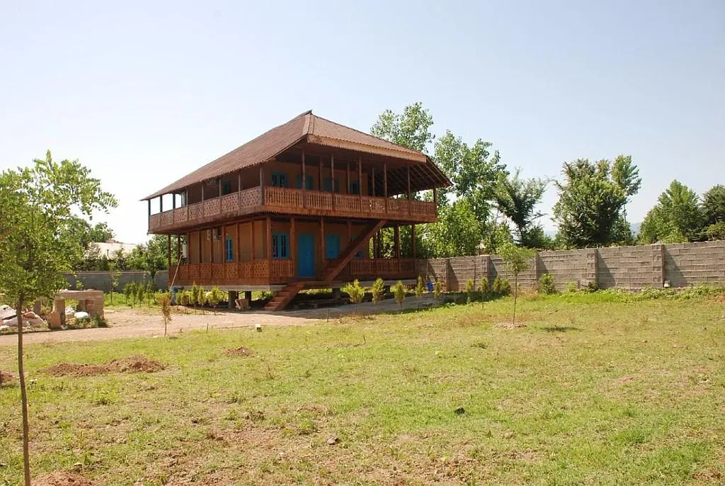 اجاره خانه سنتی خوش بوم در فومن