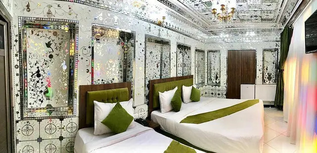 هتل سنتی پنج دری شیراز