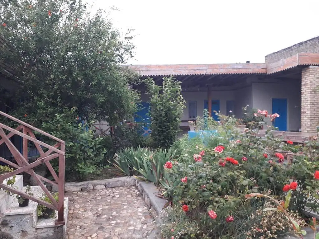اجاره بوم گردی ننه بی بی در گالیکش