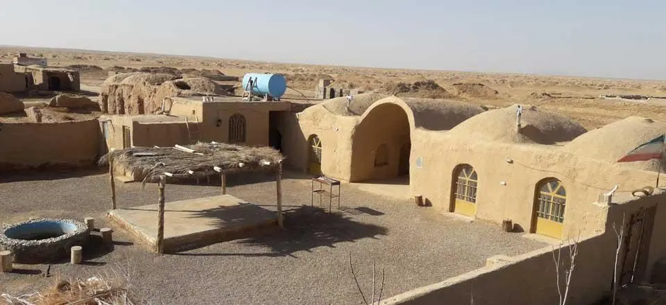 اقامتگاه بوم گردی ستاره کویر شاهرود