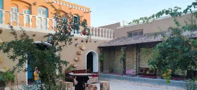 اقامتگاه بوم گردی کندر کهن در خلیل آباد