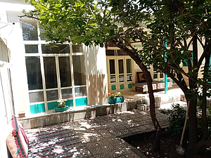 رزرو اقامتگاه بوم گردی درخت خرمالو در اصفهان
