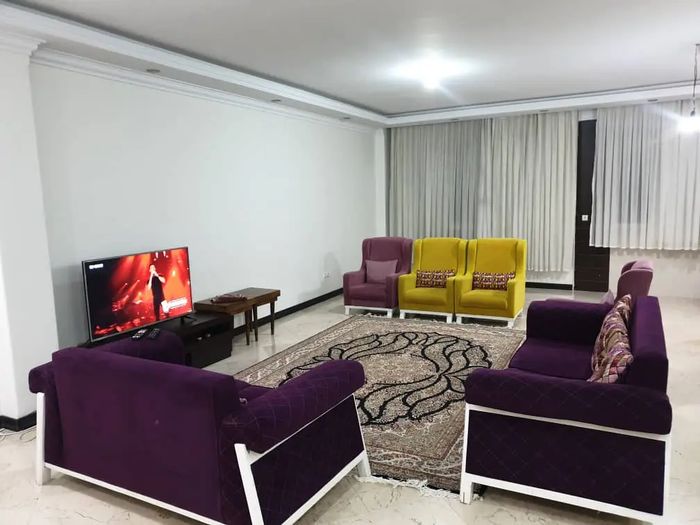 اجاره روزانه خانه در ولیعصر تهران 