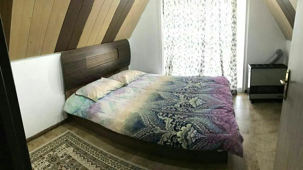 ویلا نوشهر سه خواب با استخر در ساحل