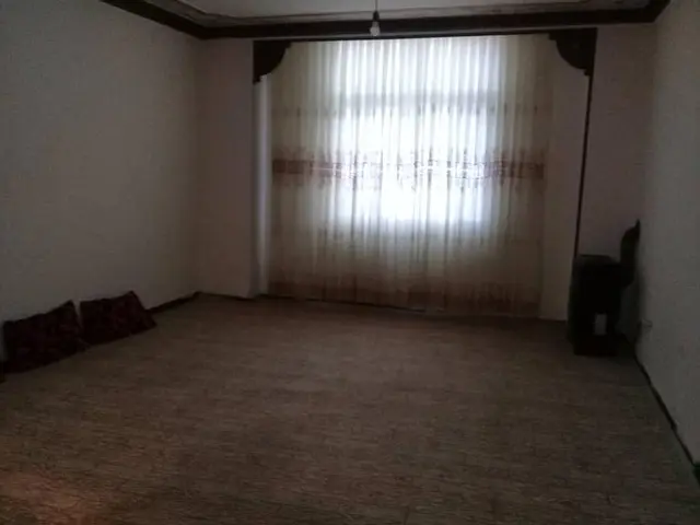 خانه اجاره ای باقیمت مناسب در اورامان تخت 