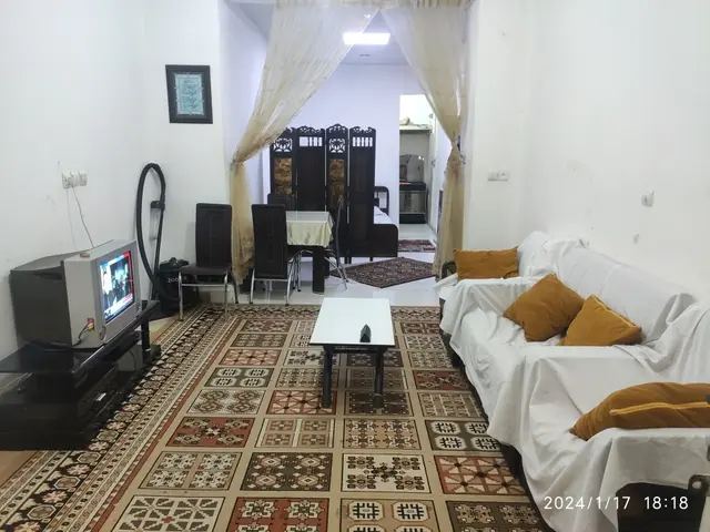 سوئیت ویلایی حیاط دار ماشین رو گلشهر بندرعباس