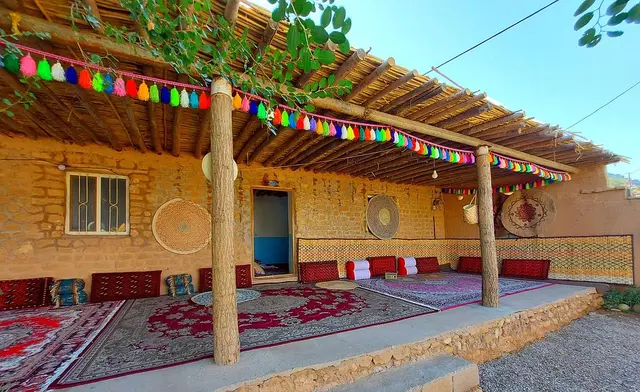 بوم گردی خانه پامنار در دزفول