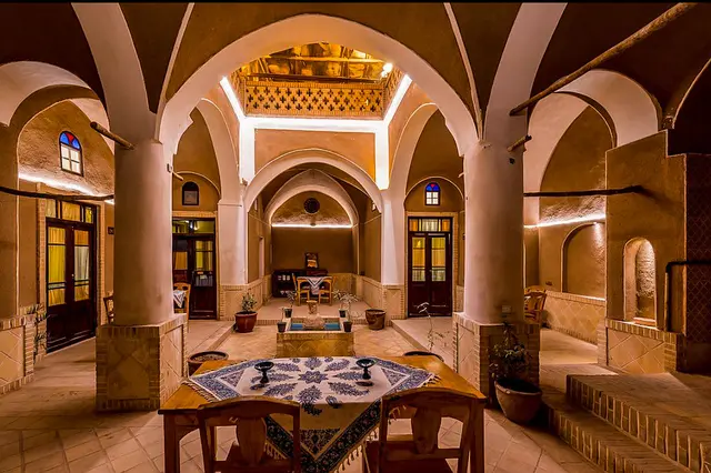 اقامتگاه خانه کمال الملک کاشان