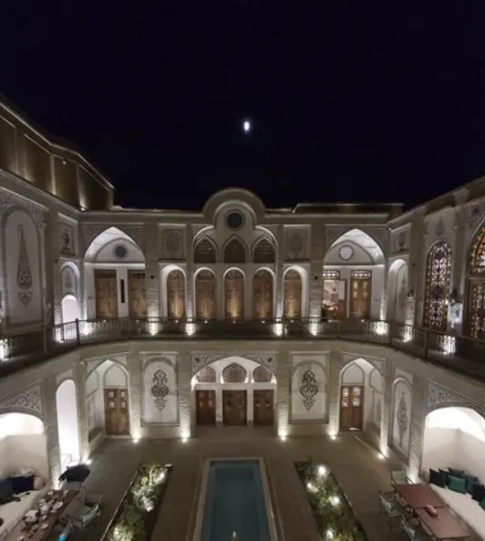 رزرو هتل سنتی سوریجان کاشان