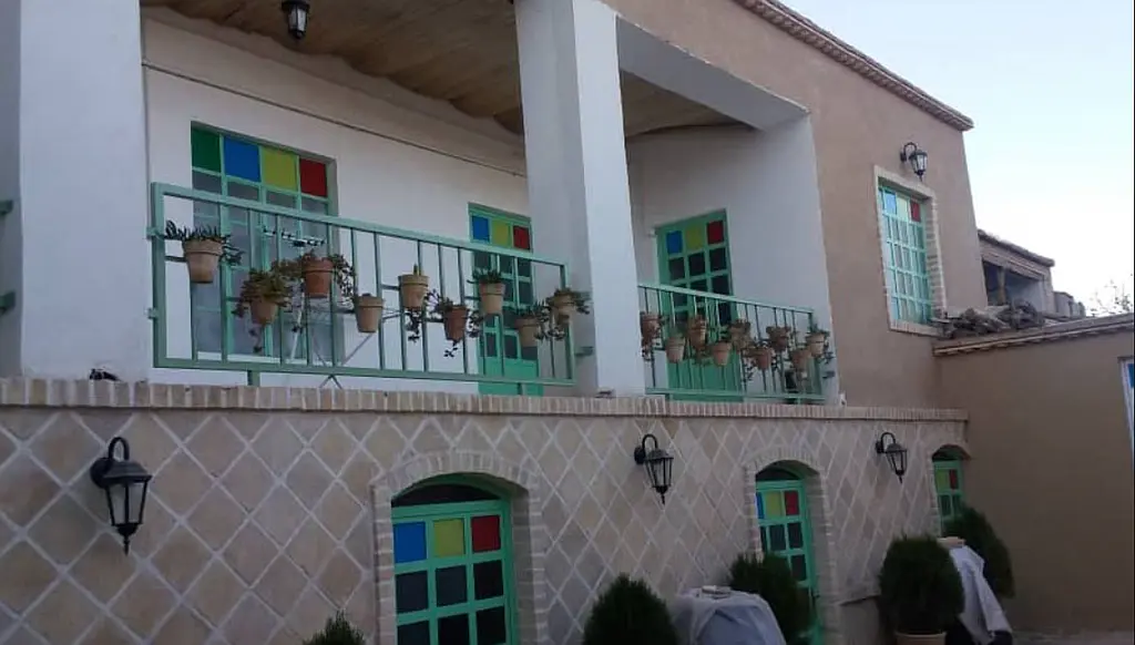 اقامتگاه بوم گردی هرمنگان در بوانات