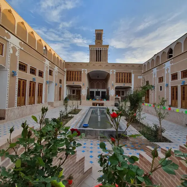 بوتیک هتل عمارت مالمیر در یزد
