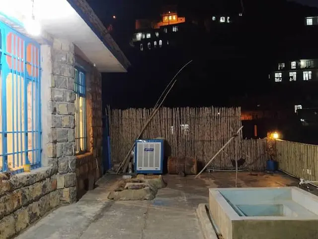 اقامتگاه بوم گردی گلال پاوه