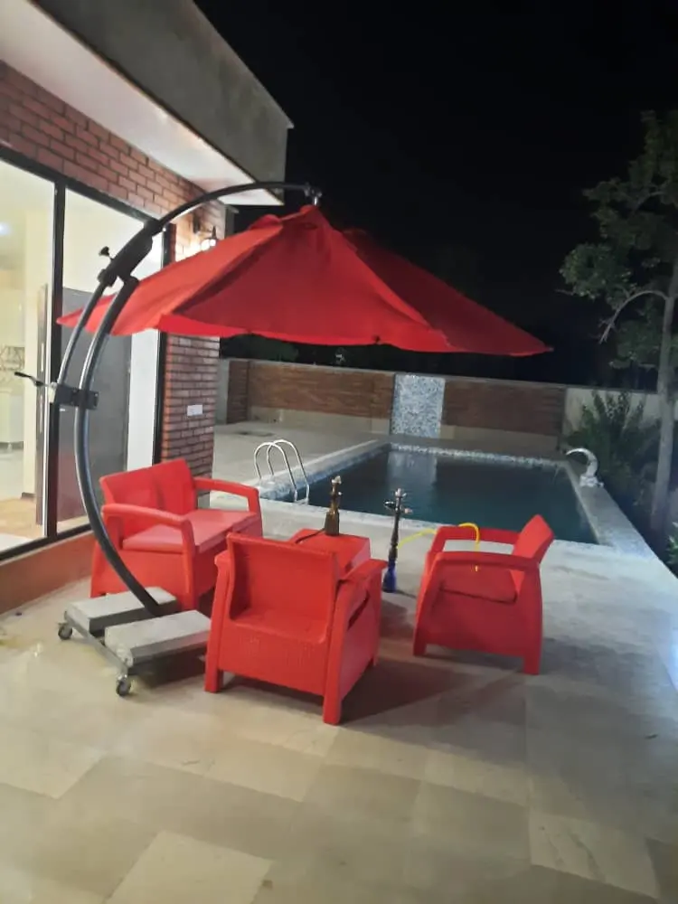 اجاره ی ویلای استخر دار در چهارباغ کرج