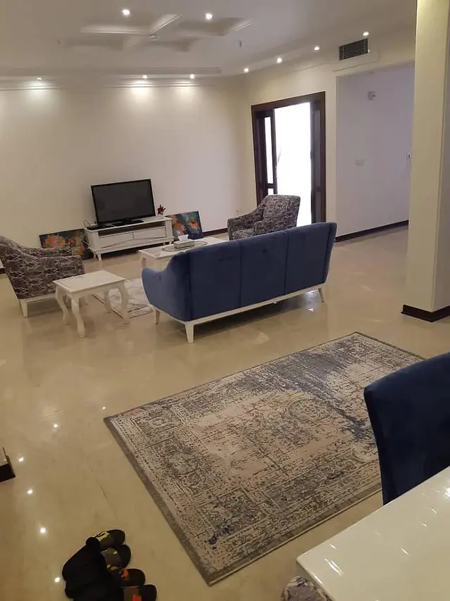 سوئیت شیک  در ونک تهران