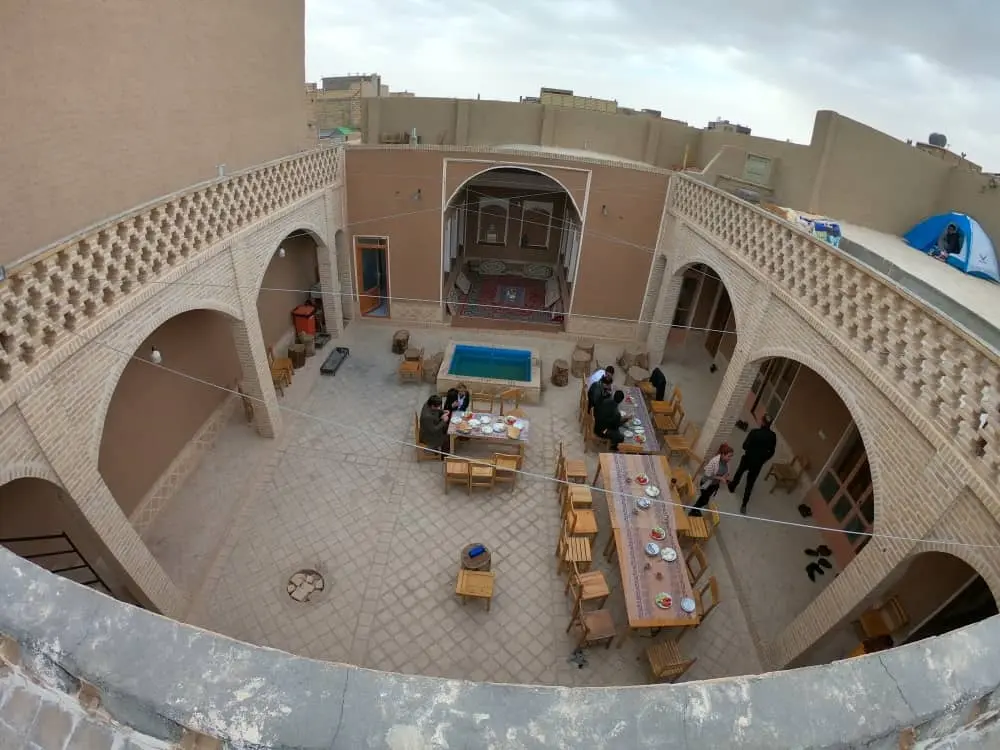 اجاره اتاق بومگردی در ورزنه اصفهان