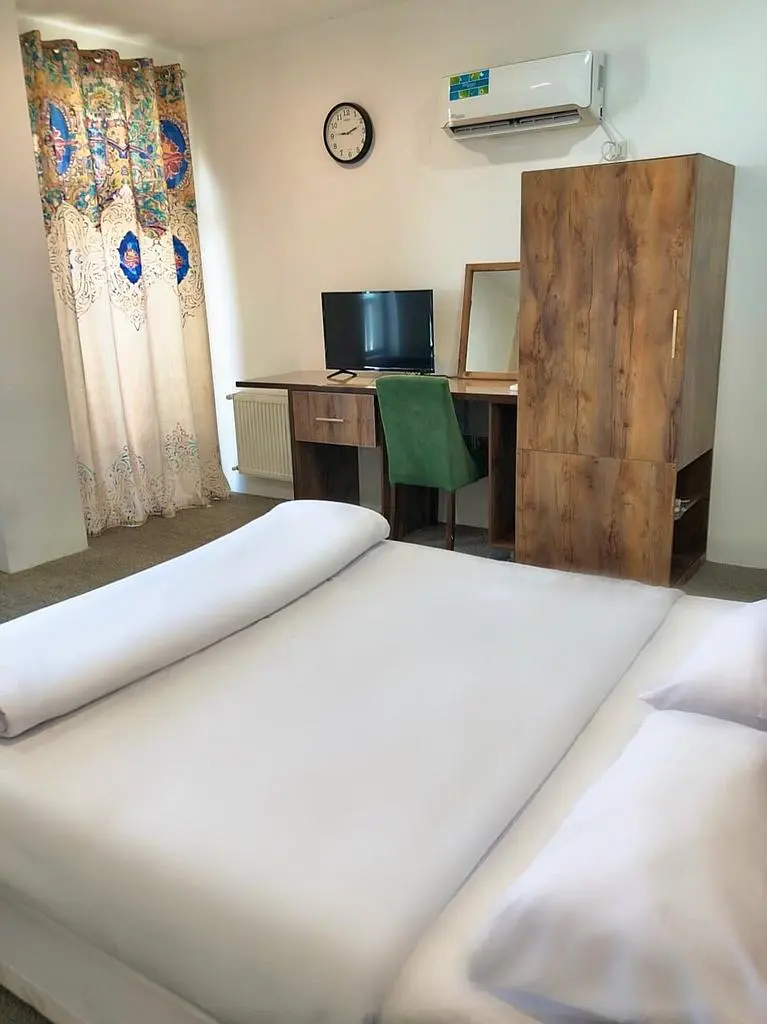 هتل نزدیک ساحل بوشهر - یک تخته