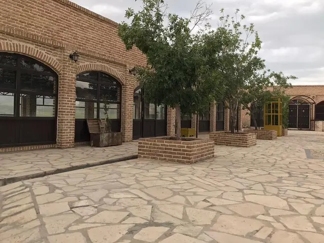 اجاره اقامتگاه بومگردی بام خلخال 