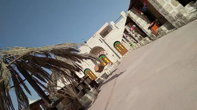 اقامتگاه سنتی ارسطو بندر امام حسن 