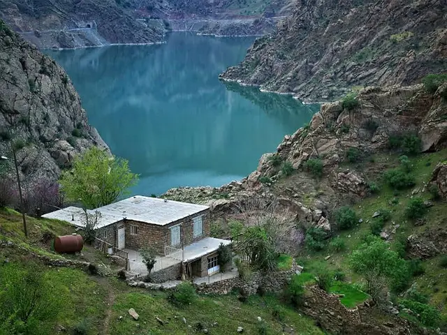 ویلای 2خوابه رز سفید پاوه