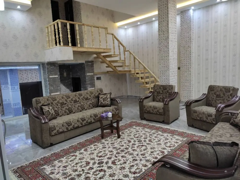 ویلا سه خواب استخردار  گردنه حیران