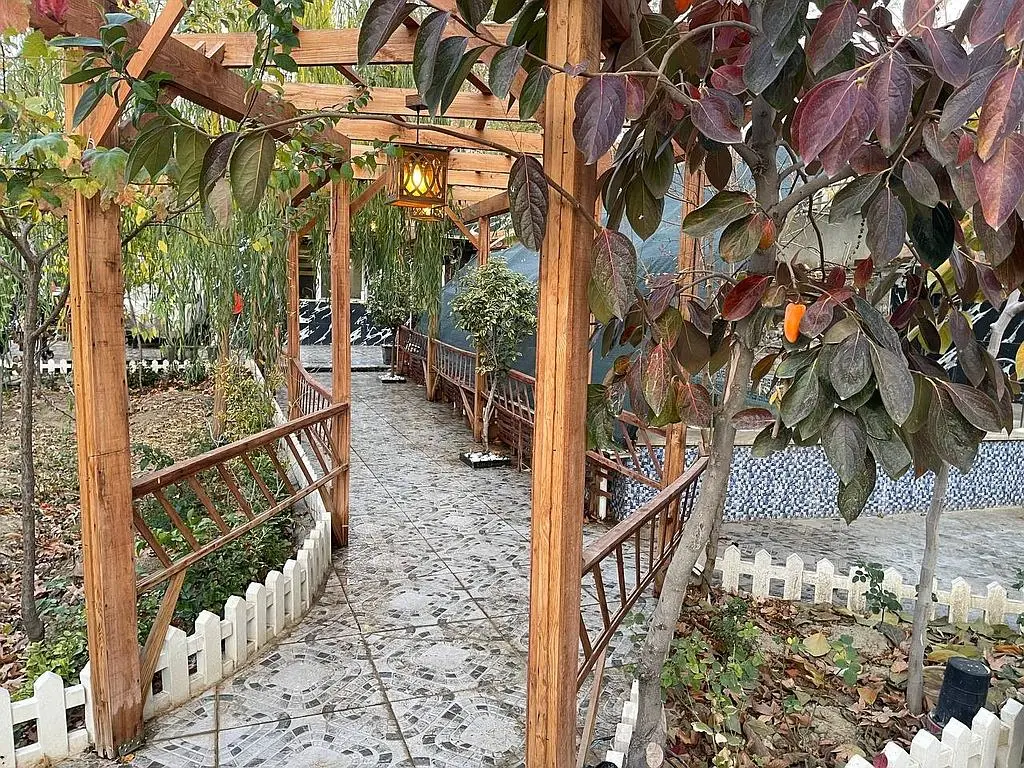 ویلا استخر آب گرم محمدشهر 