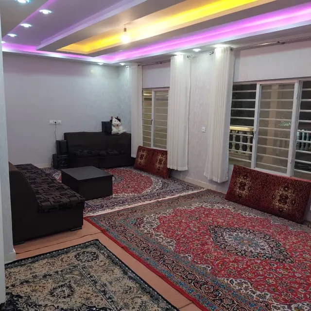 ویلایی با استخر تابستانه