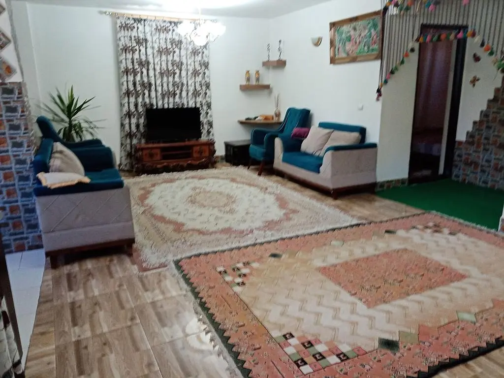 اجاره ویلا جنگی روزانه طبقه همکف در کلاردشت