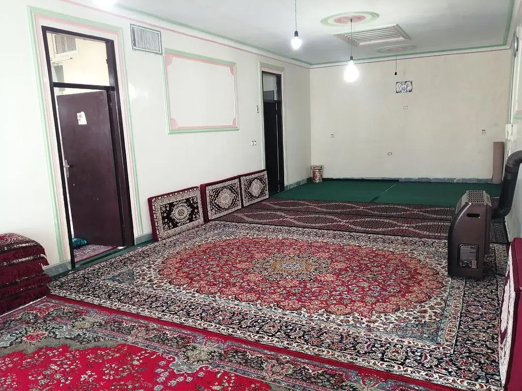 اقامتگاه دوخوابه در اورامان تخت