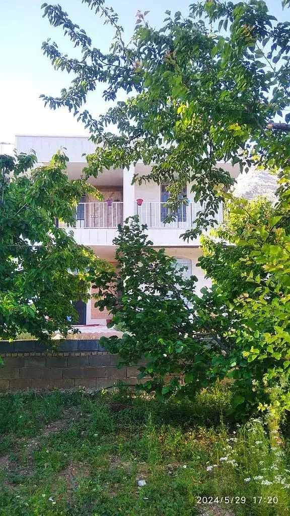 ویلای دو خوابه با منظره کوهستان