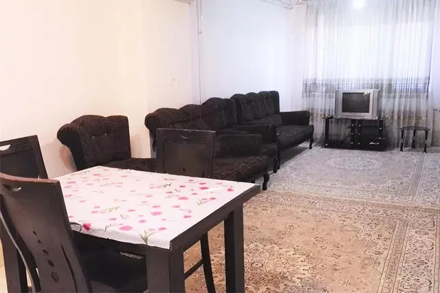 سوئیت مسافری در همدان