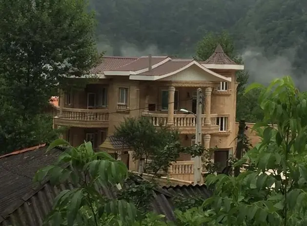 اجاره ویلای لوکس در گردنه حیران