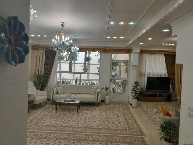 اقامتگاه بانو ملک در یزد