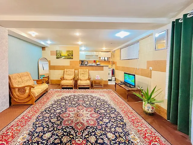 منزل مبله ویلایی دربست با حیاط و پارکینگ اختصاصی