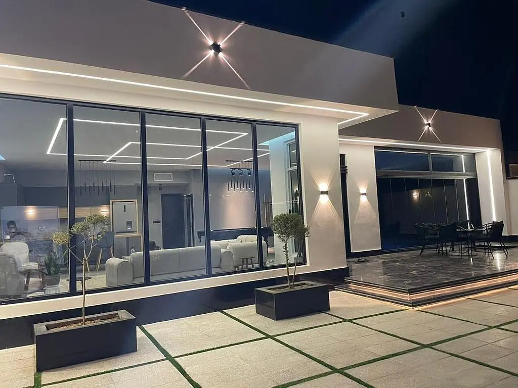 ویلای چهارفصل سرپوشیده صدف