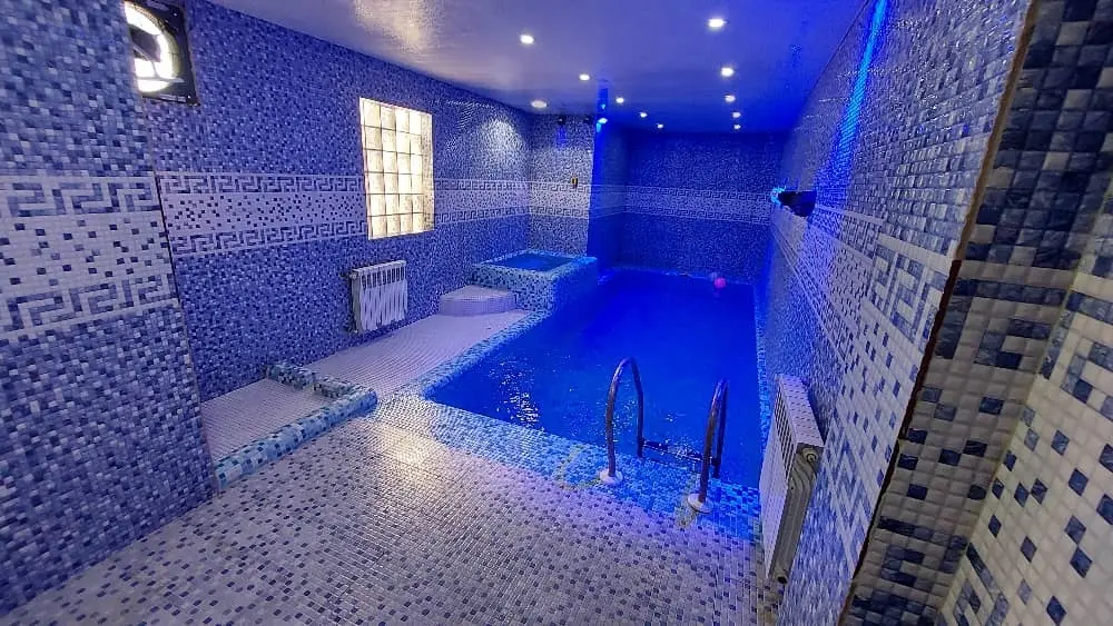 ویلای ساحلی سه خواب استخردار
