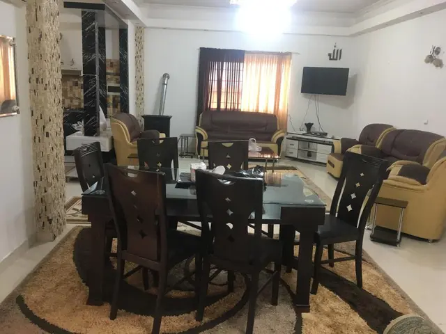 اجاره ویلا استخردار روزانه